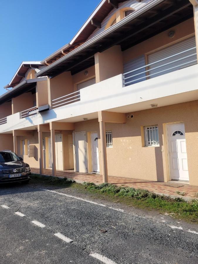 Apartment T3 Bord De Biscarrosse-Plage